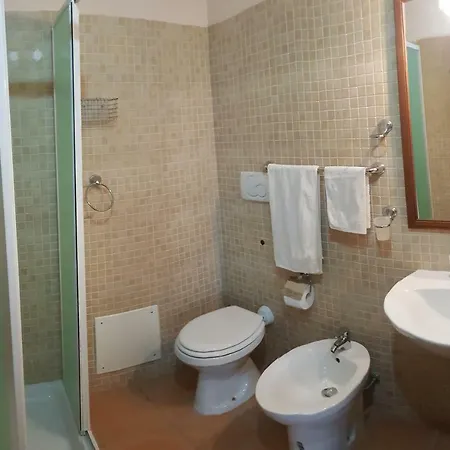 Alloggio per agriturismo Petra Lucana *